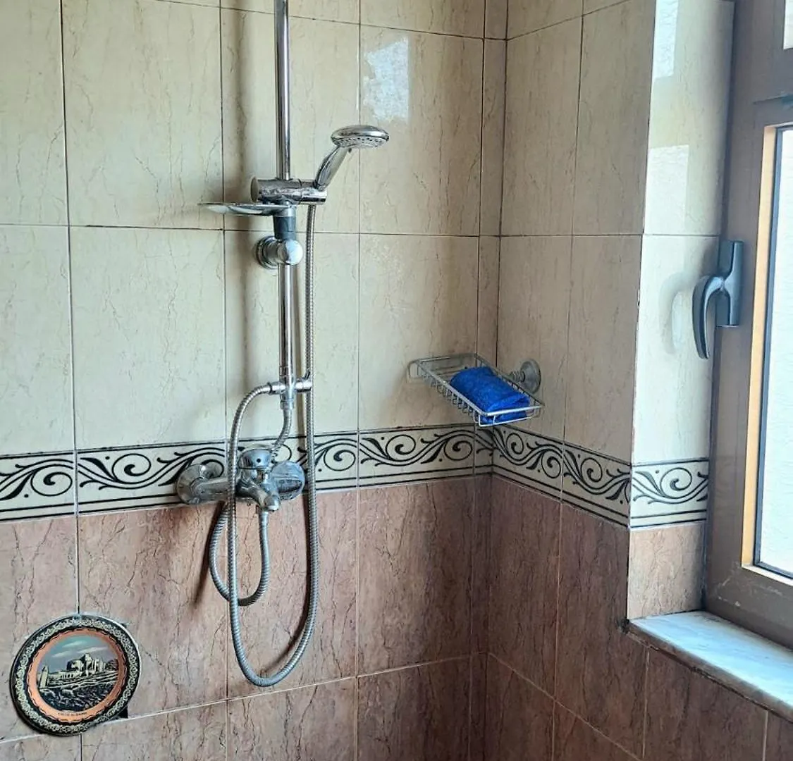 فيلة The Sweet Home بورغراديك